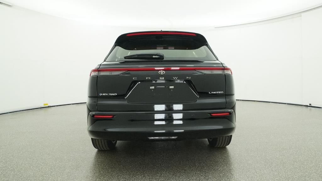 2026 Toyota Toyota Crown Signia Limited