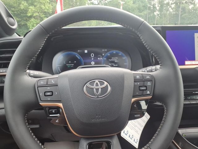 2026 Toyota Toyota Crown Signia Limited