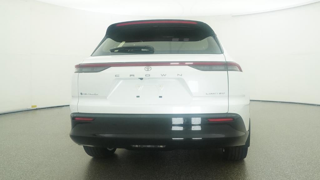 2026 Toyota Toyota Crown Signia Limited