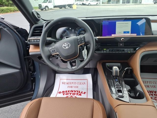 2026 Toyota Toyota Crown Signia Limited