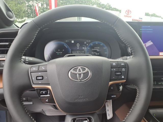2026 Toyota Toyota Crown Signia Limited