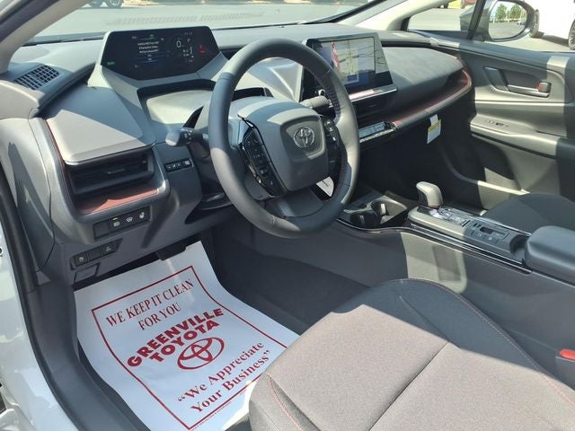 2027 Toyota Prius Plug-in Hybrid SE
