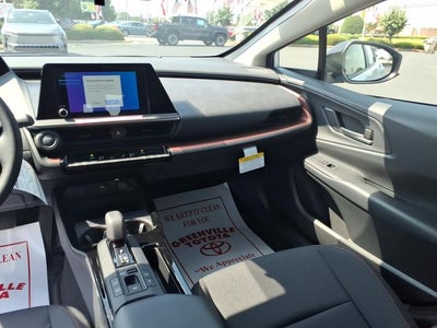 2027 Toyota Prius Plug-in Hybrid SE