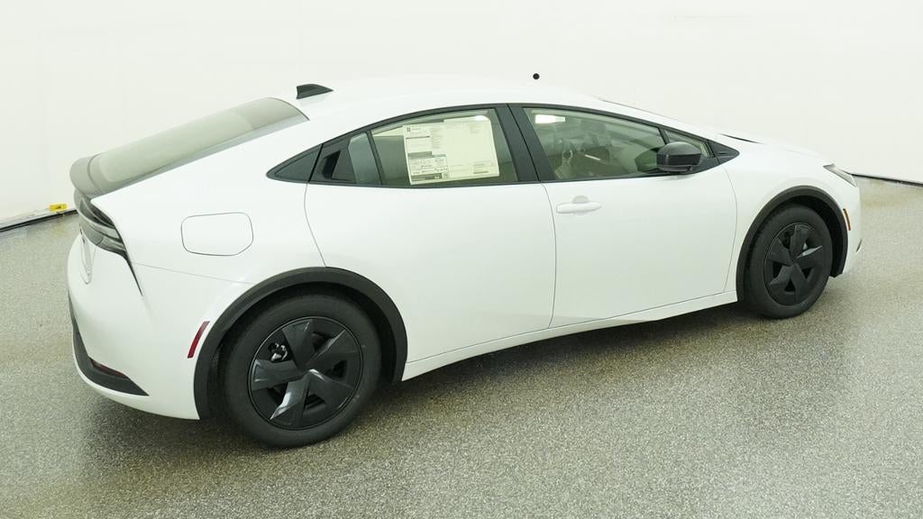 2027 Toyota Prius Plug-in Hybrid SE