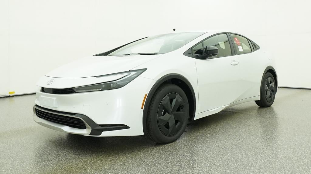 2027 Toyota Prius Plug-in Hybrid SE