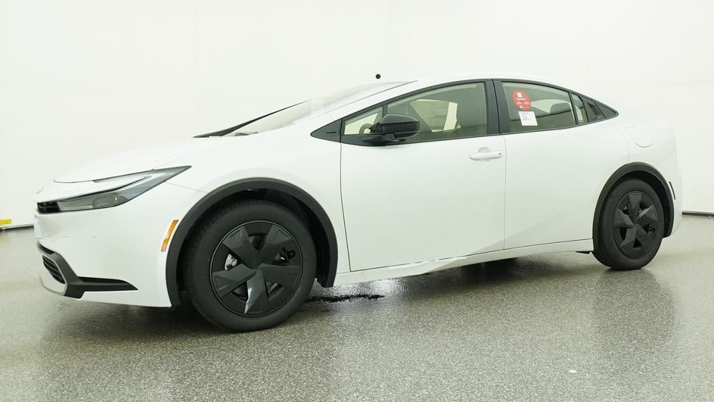2027 Toyota Prius Plug-in Hybrid SE