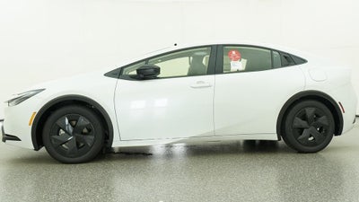 2027 Toyota Prius Plug-in Hybrid SE