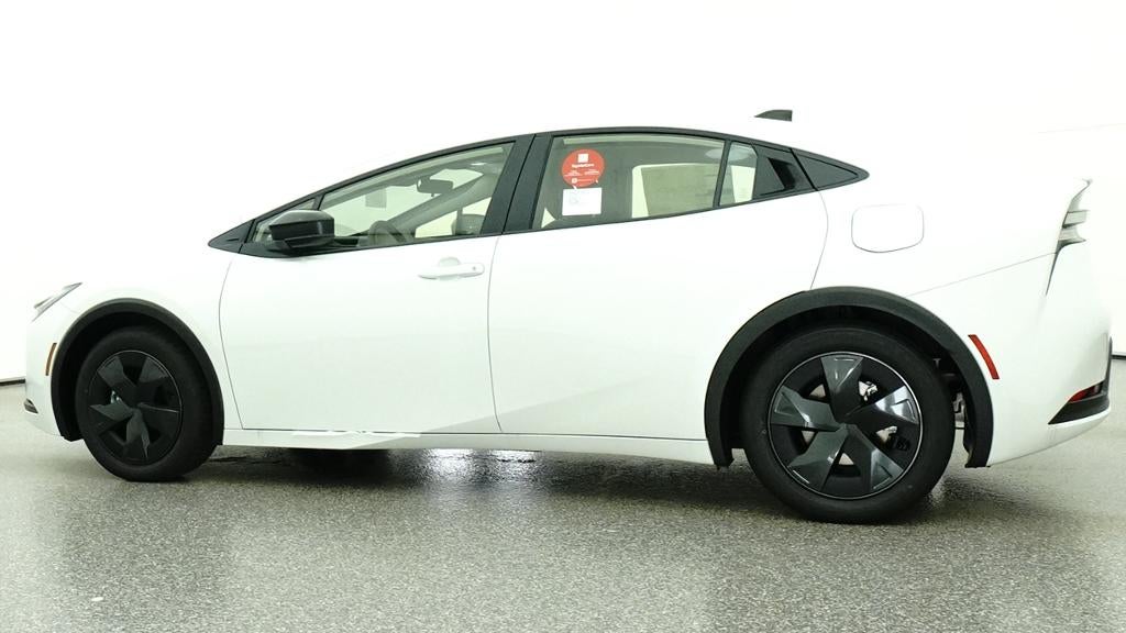 2027 Toyota Prius Plug-in Hybrid SE