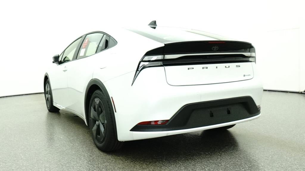 2027 Toyota Prius Plug-in Hybrid SE
