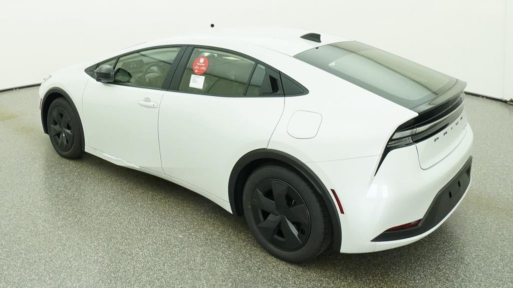 2027 Toyota Prius Plug-in Hybrid SE