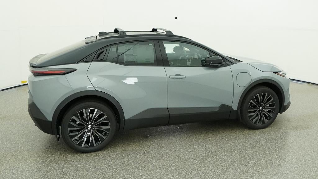 2026 Toyota C-HR XSE