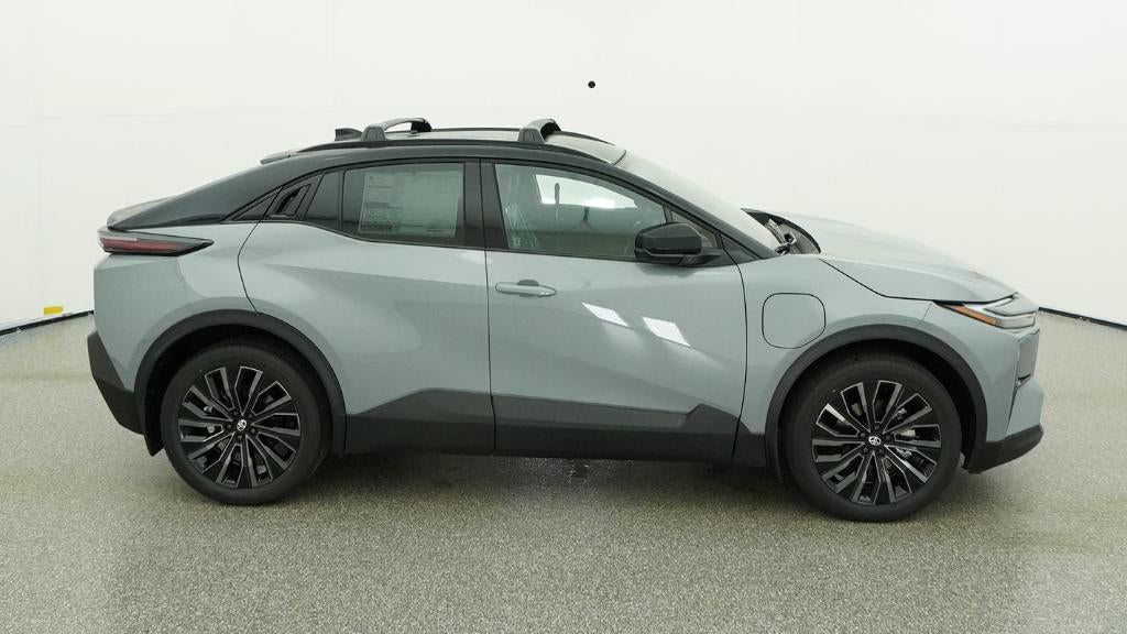 2026 Toyota C-HR XSE