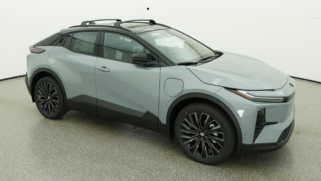 2026 Toyota C-HR XSE