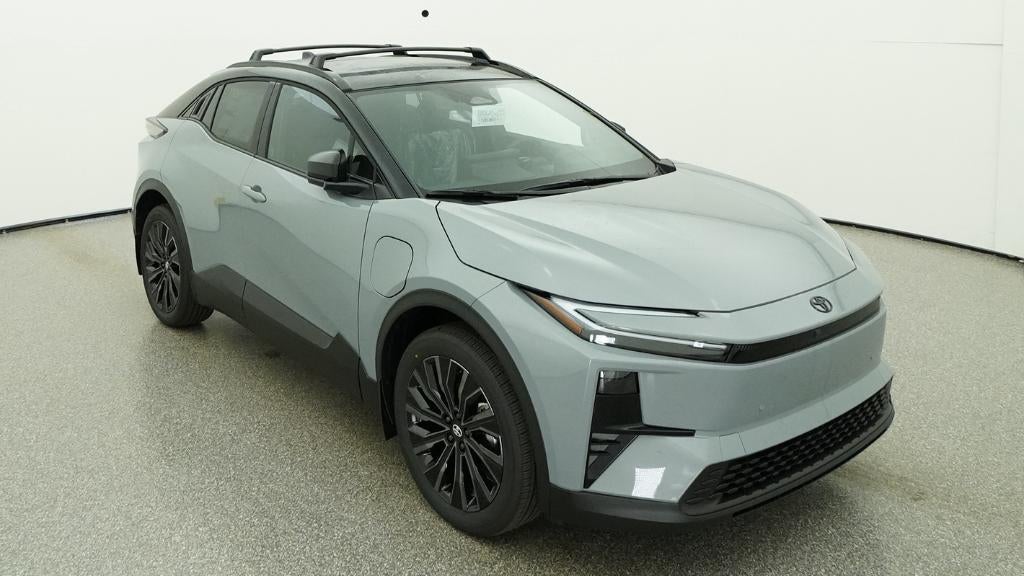 2026 Toyota C-HR XSE