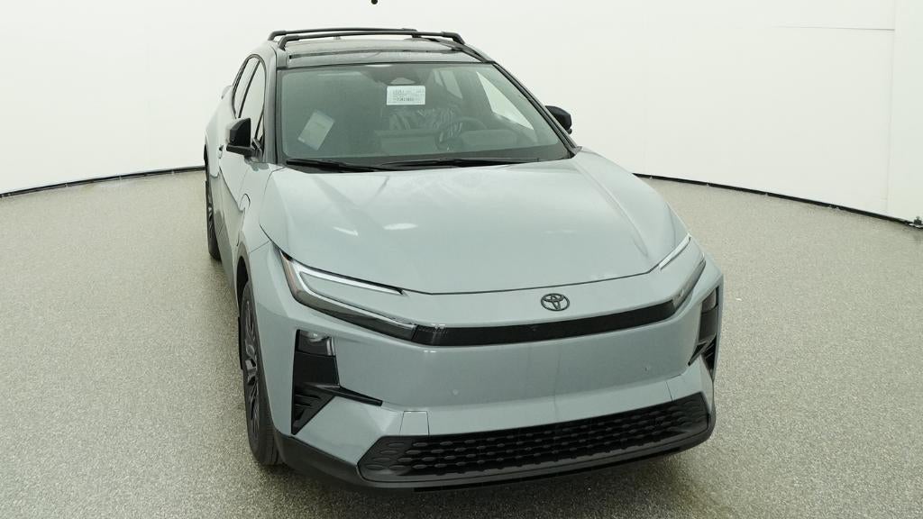 2026 Toyota C-HR XSE