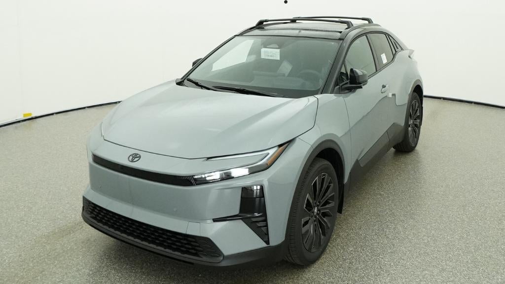 2026 Toyota C-HR XSE
