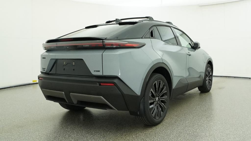 2026 Toyota C-HR XSE