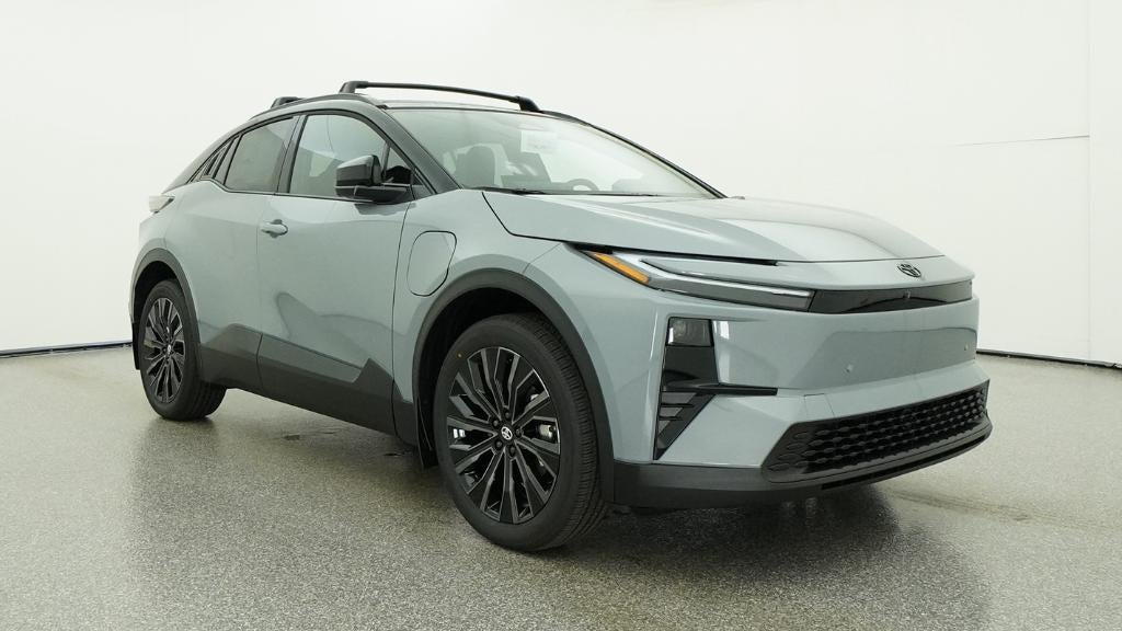 2026 Toyota C-HR XSE