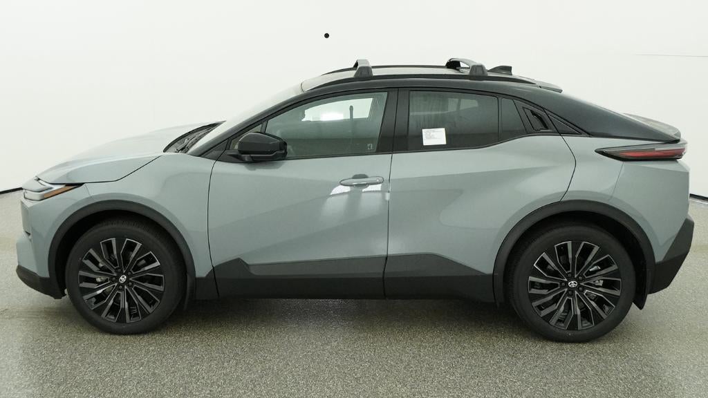 2026 Toyota C-HR XSE