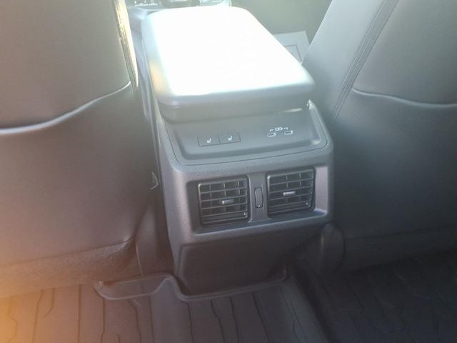 2026 Toyota bZ Woodland bZ Woodland Premium